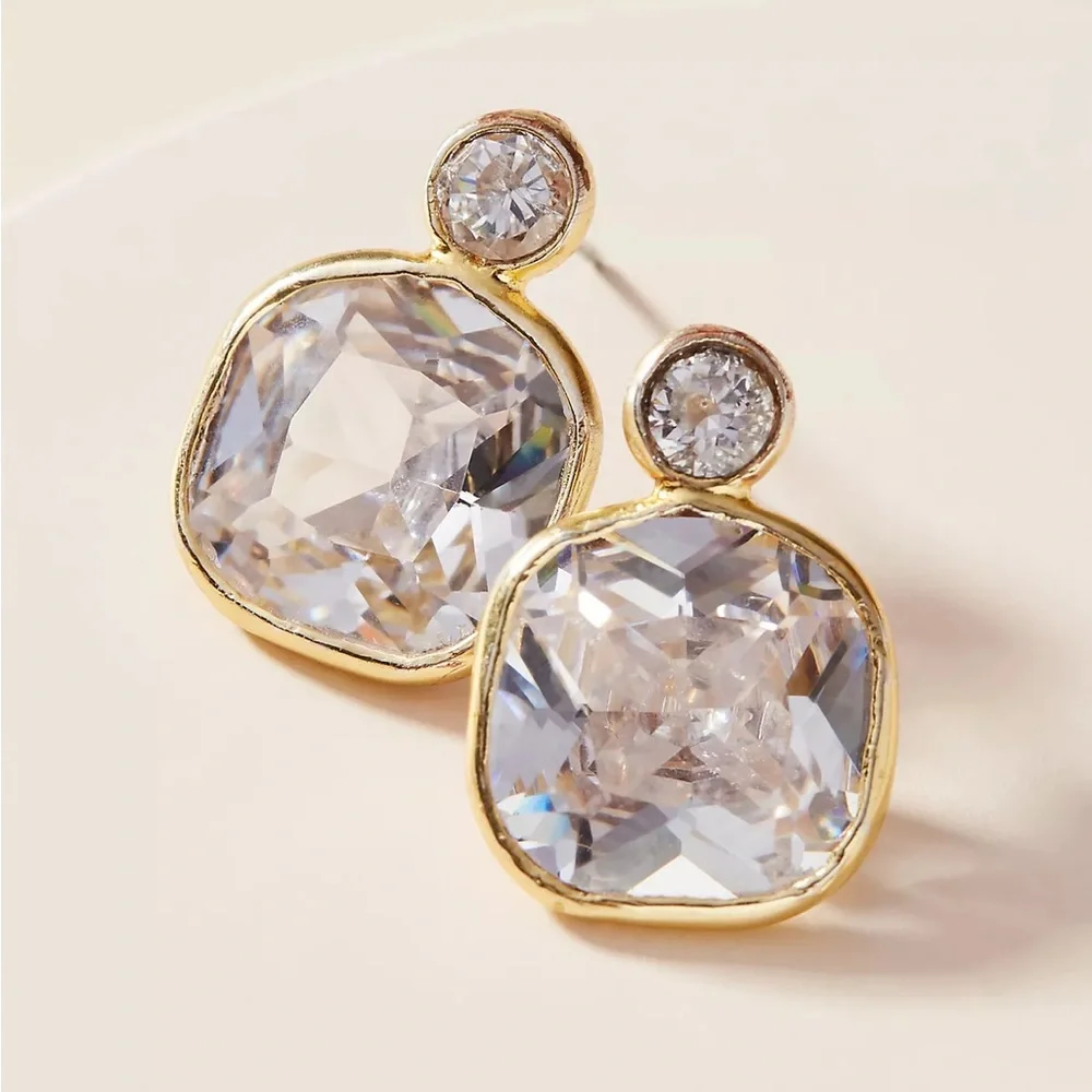 New Anthropologie Aurelie Oversized Post Earrings Gold - Picture 1 of 6